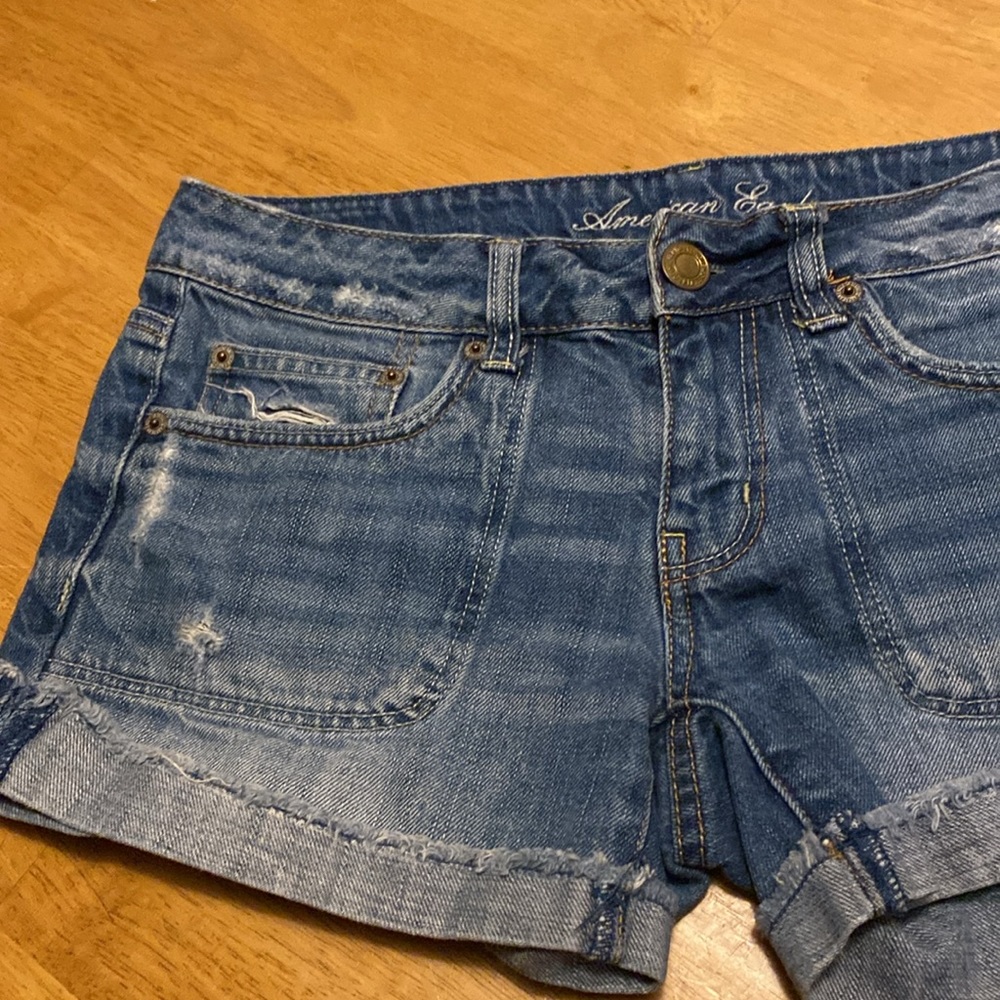 American Eagle Outfitters Blue Denim Jean Shorts - Picture 2 of 3